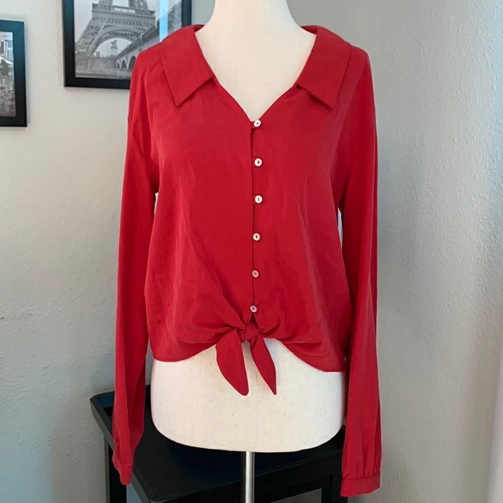 Zara v neck long sleeve button down tie front red blouse sz xs